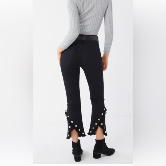 New Raffaello Rossi Women sinty cropped flare high-rise black jeans size M-L - Picture 3 of 8